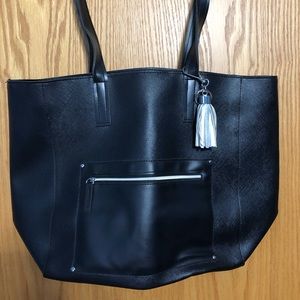 Black VIctoria Secret Tote. New w/tags